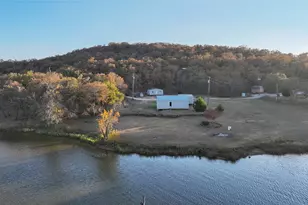 819 Captain S Dr, Bowie, TX 76230 - Photo 1