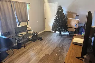 2223 Kimberly Ln, Wichita Falls, TX 76301 - Photo 6