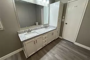 5809 Black Springs Ln, Joshua, TX 76058 - Photo 12