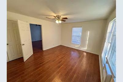 1326 W Shepherd Street, Denison, TX 75020 - Photo 4