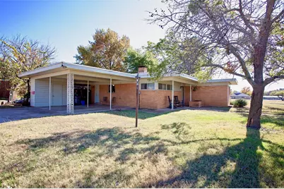 1400 Brazos St, Graham, TX 76450 - Photo 6