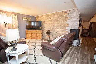 1400 Brazos St, Graham, TX 76450 - Photo 8