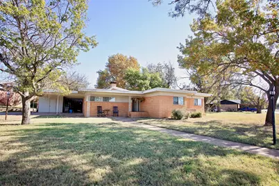 1400 Brazos St, Graham, TX 76450 - Photo 2