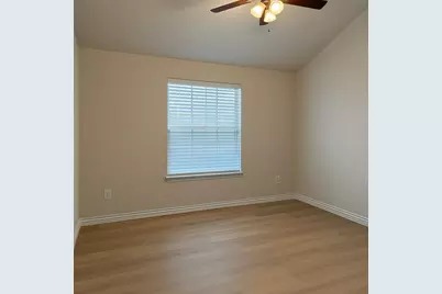 4502 Warbler Lane, Garland, TX 75043 - Photo 20