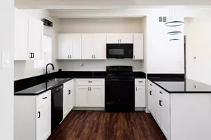 703 E Daugherty Dr, Garland, TX 75041 - Photo 6