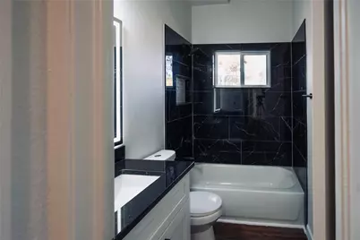 703 E Daugherty Drive, Garland, TX 75041 - Photo 14