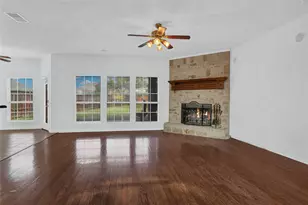 333 Green Acres Dr, Murphy, TX 75094 - Photo 14