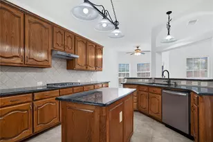 333 Green Acres Dr, Murphy, TX 75094 - Photo 16