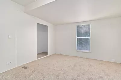 403 Skyline Drive, Granbury, TX 76048 - Photo 12