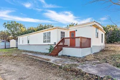 403 Skyline Drive, Granbury, TX 76048 - Photo 2