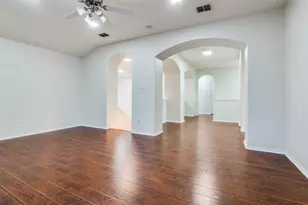 1922 High Meadow St, Glenn Heights, TX 75154 - Photo 14