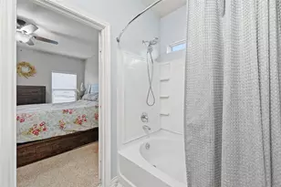 1401 Briarwood Dr, Azle, TX 76020 - Photo 18