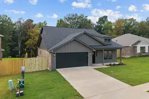 16410 Crossing Cir, Lindale, TX 75771 - Photo 24