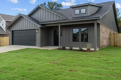 16410 Crossing Circle, Lindale, TX 75771 - Photo 2