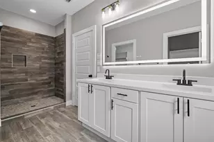 16410 Crossing Cir, Lindale, TX 75771 - Photo 14