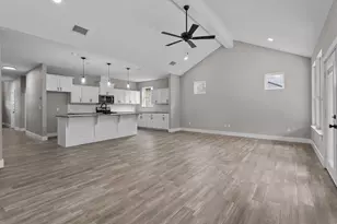 16410 Crossing Cir, Lindale, TX 75771 - Photo 10