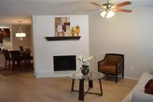 189 Merlin Way, Euless, TX 76039 - Photo 2