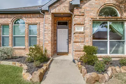 3811 Strattford Drive, Frisco, TX 75035 - Photo 2
