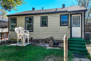 2222 Houston St, Grand Prairie, TX 75050 - Photo 24