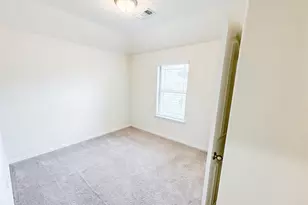 365 Paloma St, Weatherford, TX 76087 - Photo 4