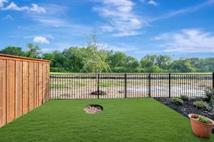 5829 Water Brg Ln, Fort Worth, TX 76109 - Photo 4