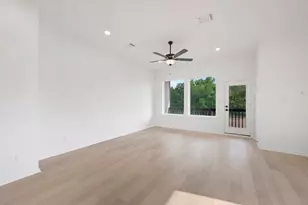5829 Water Brg Ln, Fort Worth, TX 76109 - Photo 20