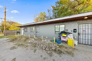 3332 Rutledge St, Dallas, TX 75215 - Photo 2