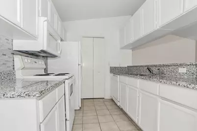 1437 Brook Meadow Circle, Lancaster, TX 75134 - Photo 12