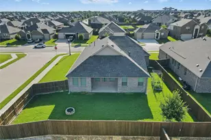 613 Chip St, Little Elm, TX 75068 - Photo 32