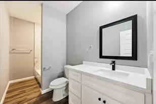 1615 E Hattie St, Fort Worth, TX 76104 - Photo 10