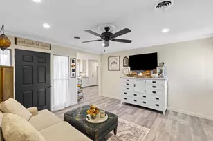 1829 N Main St, Weatherford, TX 76085 - Photo 8