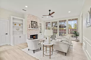 2501 Antlers Ct, Plano, TX 75025 - Photo 2