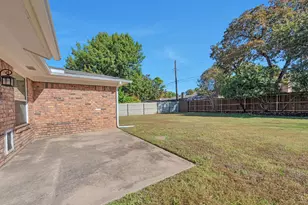 2144 Mountainview Dr, Hurst, TX 76054 - Photo 18