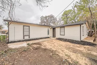 4545 Reaford Drive, Haltom City, TX 76117 - Photo 28