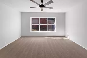 818 Creekside Dr, Glenn Heights, TX 75154 - Photo 12