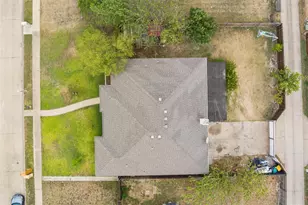 614 Pondview Dr, Cedar Hill, TX 75104 - Photo 32