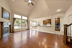 7315 Comal Dr, Irving, TX 75039 - Photo 6