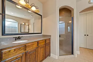 7315 Comal Dr, Irving, TX 75039 - Photo 14