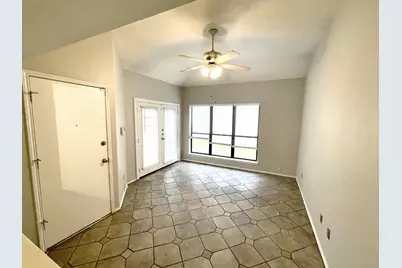 2919 Sunset Point Lane, Carrollton, TX 75007 - Photo 8