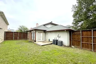 2919 Sunset Point Ln, Carrollton, TX 75007 - Photo 22