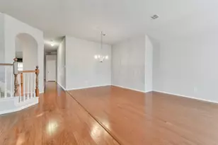 5804 Legend Ln, The Colony, TX 75056 - Photo 8