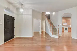 5804 Legend Ln, The Colony, TX 75056 - Photo 4