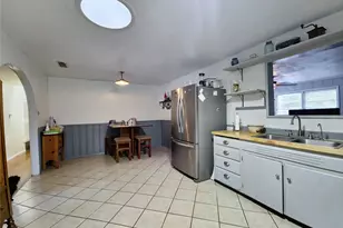 140 Meadowbrook St, Robinson, TX 76706 - Photo 22