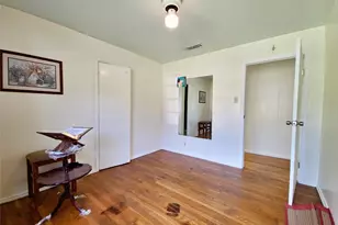 140 Meadowbrook St, Robinson, TX 76706 - Photo 20