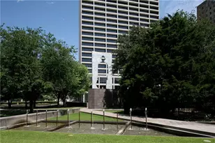 411 W 7th St, Fort Worth, TX 76102 - Photo 34