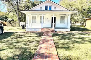 510 S 10th Ave, Teague, TX 75860 - Photo 2