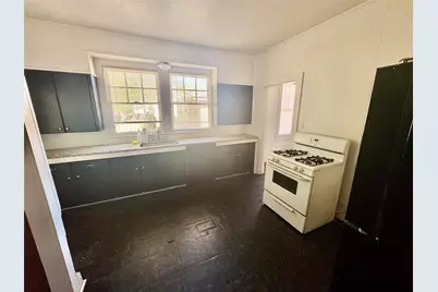 510 S 10th Avenue, Teague, TX 75860 - Photo 10