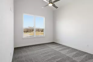 2152 Middlewood Cir, Granbury, TX 76049 - Photo 22