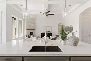 2152 Middlewood Cir, Granbury, TX 76049 - Photo 12