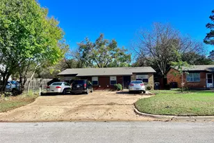 303 Elliott St, Arlington, TX 76013 - Photo 1